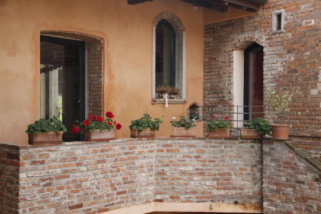 Borgo Archinto Appartement Robecco sul Naviglio Buitenkant foto